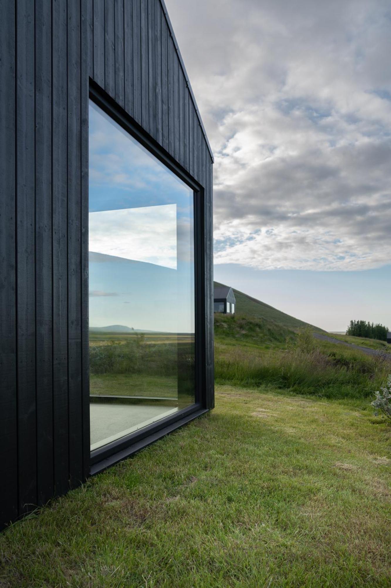 Svartaborg Husavik Exterior photo